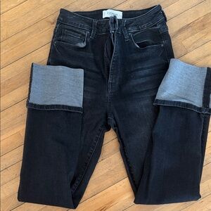 Evereve Black Skinny Jeans with Rolled Cuffs